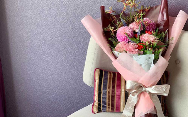 7,150円ギフト花束