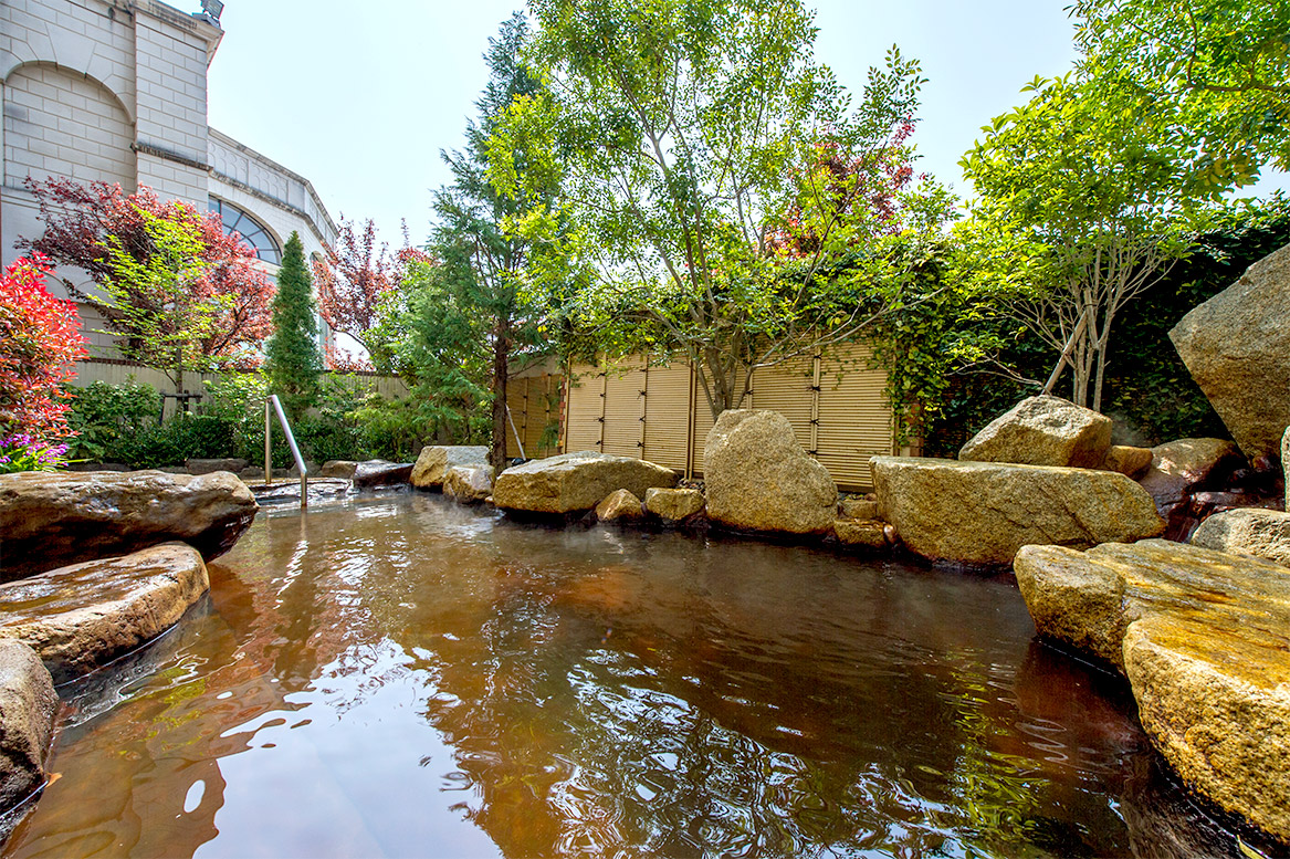 HOT SPRING