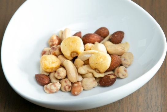 ミックスナッツ Mixed nuts