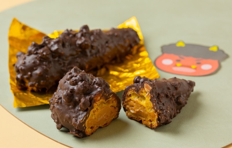 節分エクレア「鬼の金棒」